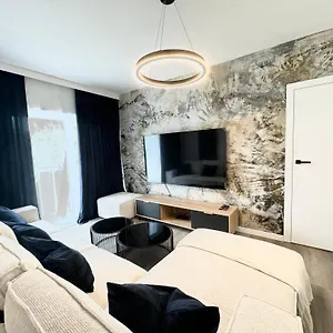https://krolewiecka11.hotelswroclaw.com